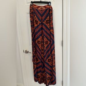 Free People Serendipity JUMPER. Worn once to a wedding and dry cleaned.